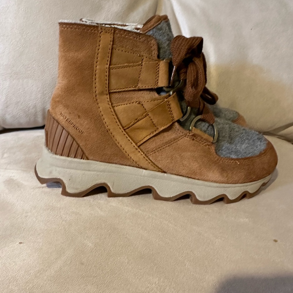 Women's Sorel boots